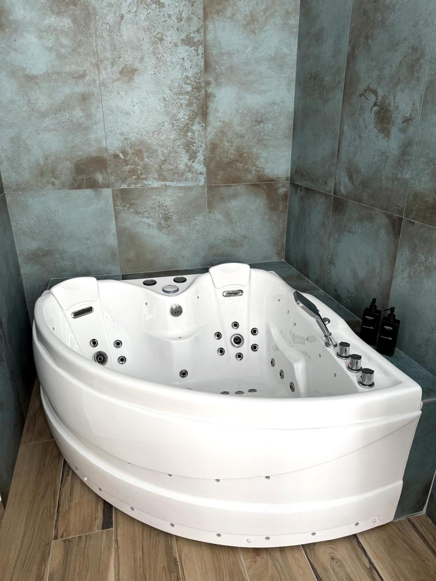 Marais Appartement 2 Chambres 2 Salles De Bain - Spa Jacuzzi ! Paris Eksteriør billede